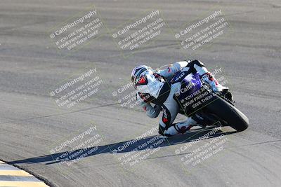 media/Jan-08-2022-SoCal Trackdays (Sat) [[1ec2777125]]/Bowl Backside (135pm)/